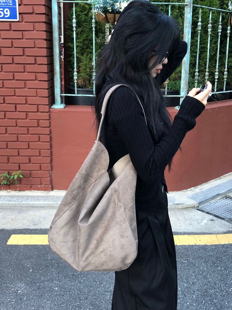 ALLSTATE（オールステイト）の「Cozy Stud Suede Shoulder Bag with Pouch（Bags）」