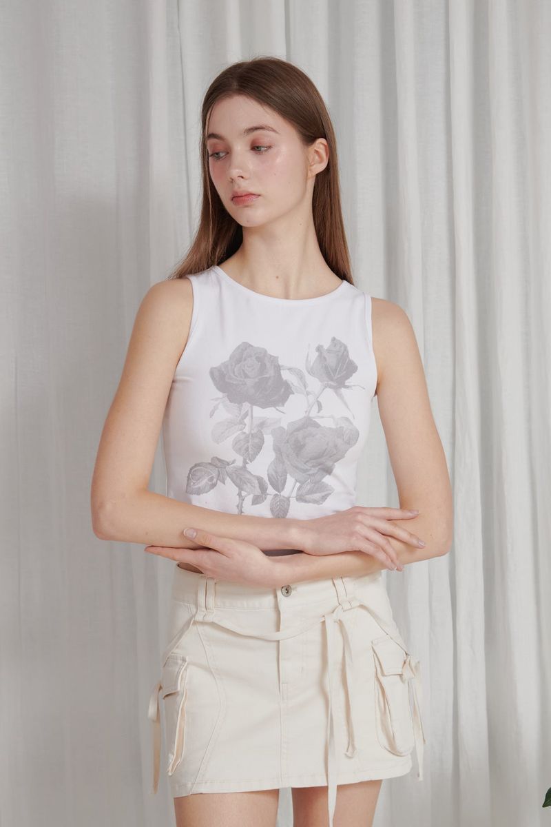 PAIN OR PLEASURE（ペインオアプレジャー）の「ROSE GRAPHIC SLEEVELESS white（Tops）」