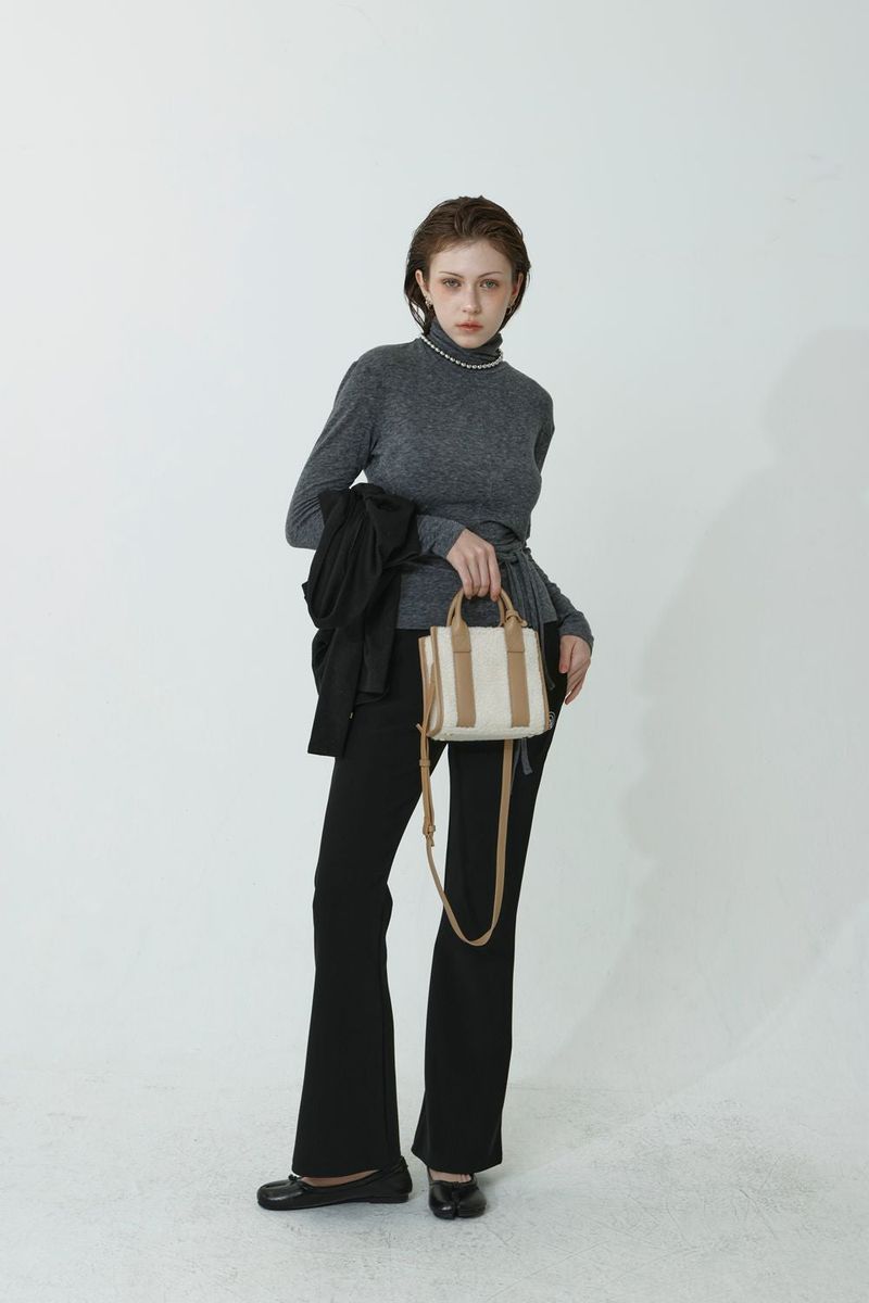 FLARE SPAN FLEECE-LINED PANTS_BLACK