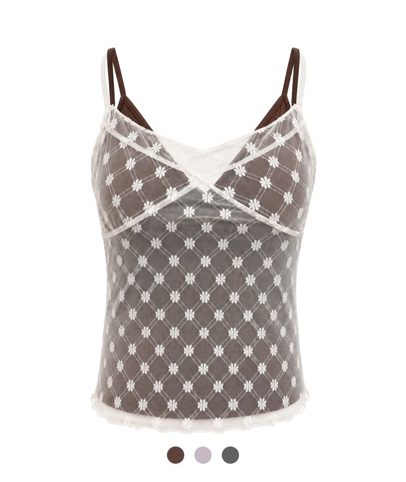 Cozy&Kitsch（コージーアンドキッチ）の「Arielle Lace Layered Camisole（Tops）」