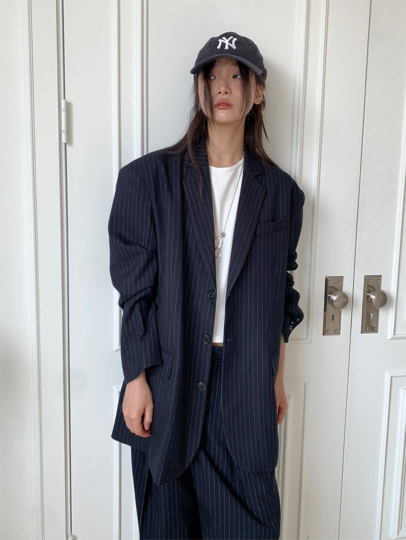 PAPERMOON PIN STRIPE BLAZER JACKET