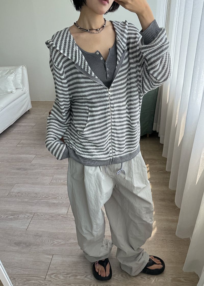 RIVET PINTUCK PANTS