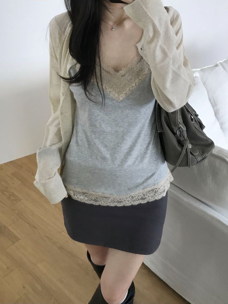 Cindy Lace Sleeveless (one color)