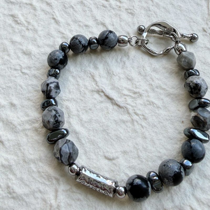 Dark Vein Bracelet