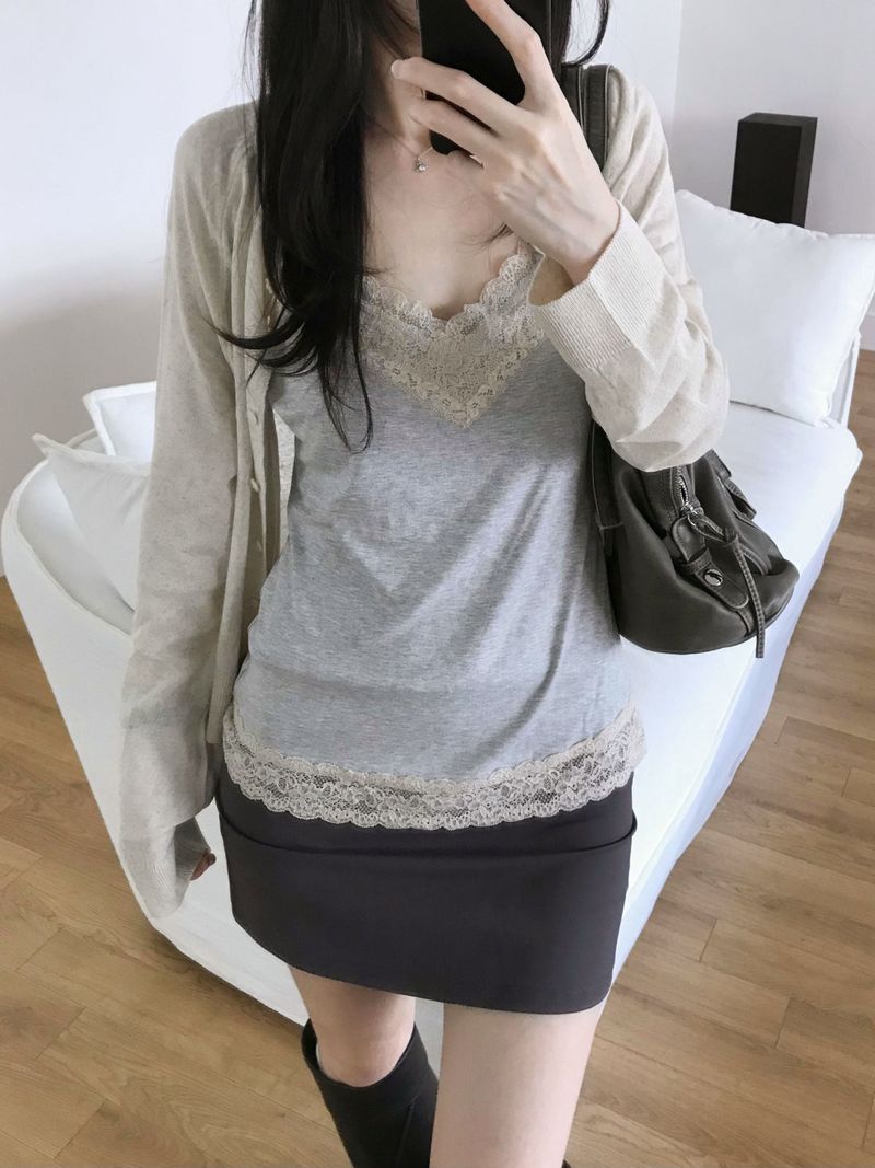 Cindy Lace Sleeveless (one color)