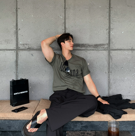 LOOKPLE（ルックプル）の「Wayne Montana Lettering Semi-Over Short Sleeve（Tops）」