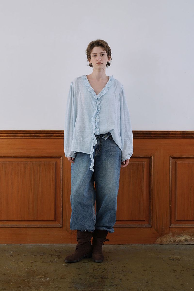 Ruffle shirring blouse_skyblue