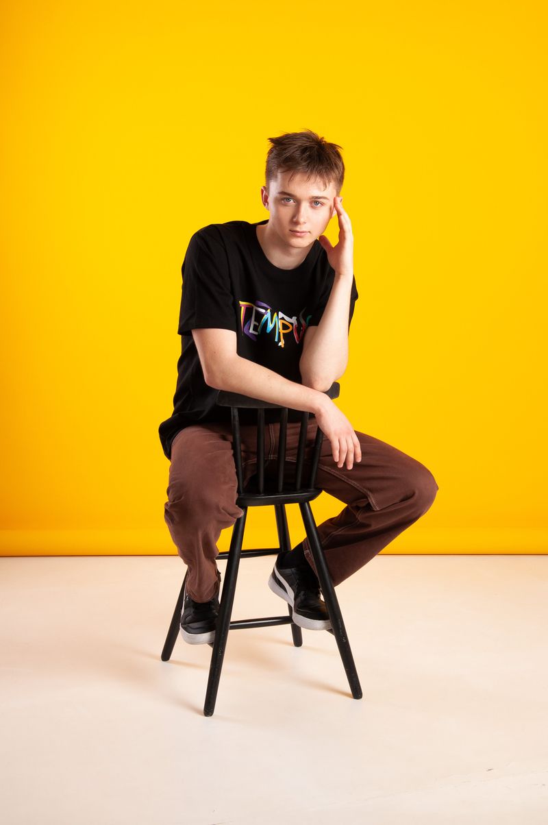 COLORFUL BIG LOGO T-SHIRTS [BLACK]