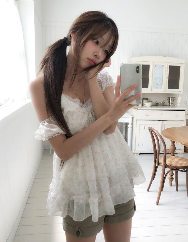 Rosalyn Flower Frill Blouse