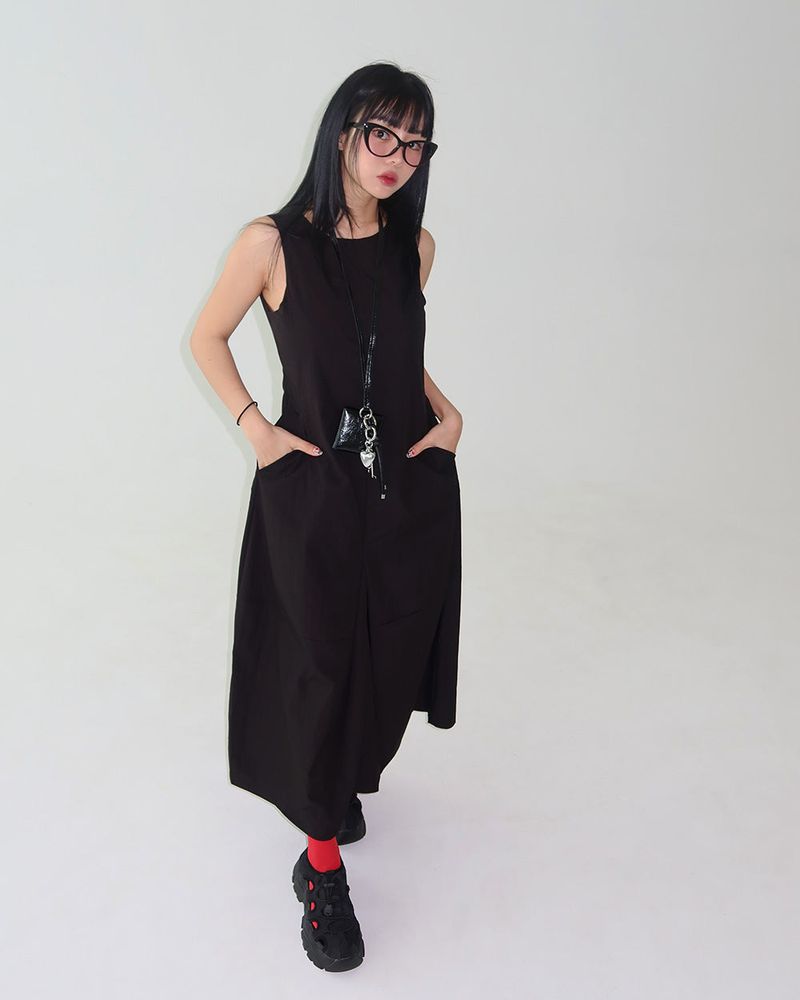 full-heeled sandal sneakers