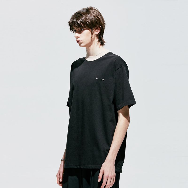 rib bold neck pierced t-shirt black