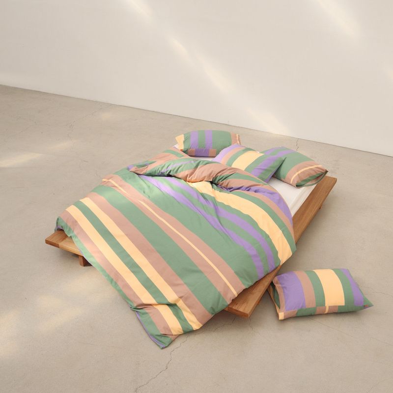MONT SAINT DE RAINT（モンセンドラン）の「アイリスドゥベットカバー Qsize(200x230cm)（インテリア）」