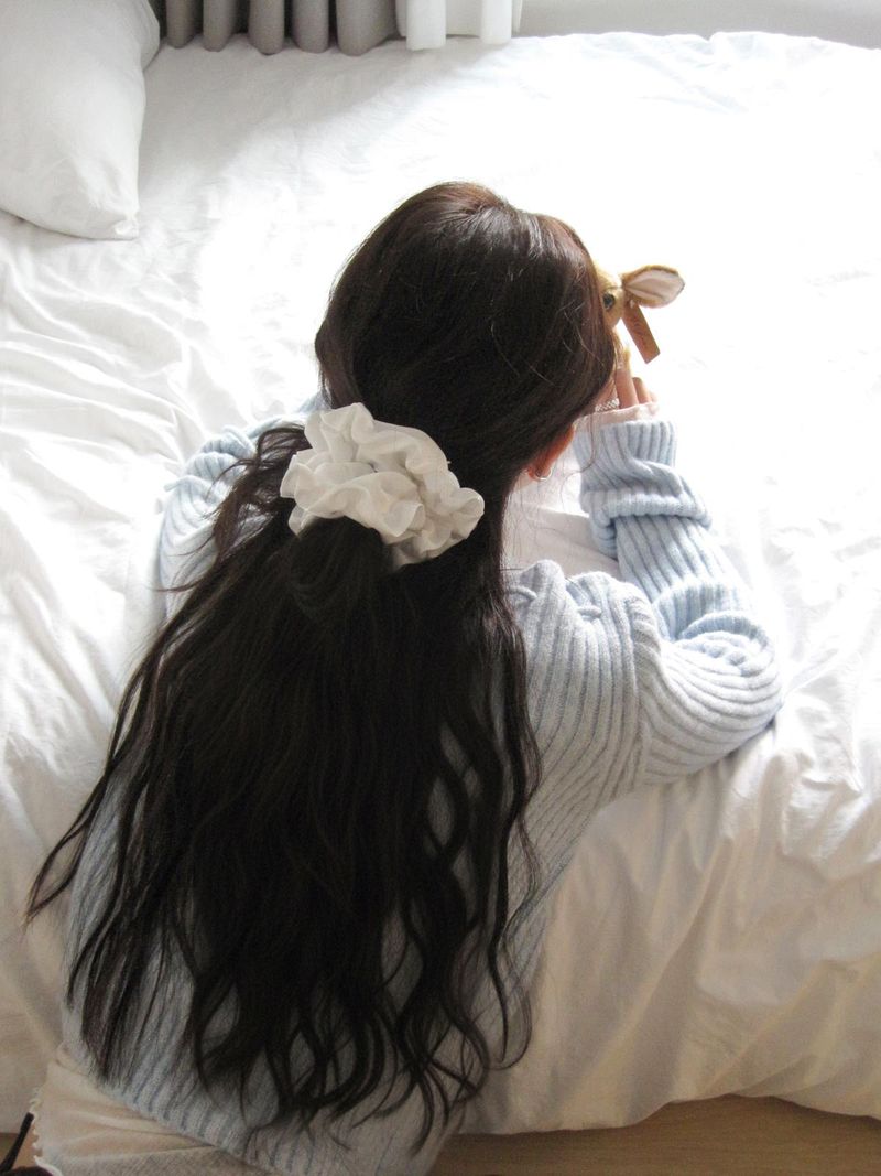 After Frill Scrunchie (White)