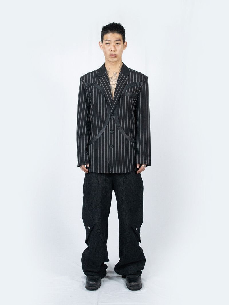 Circle Leather Patch Blazer (Black Stripe)