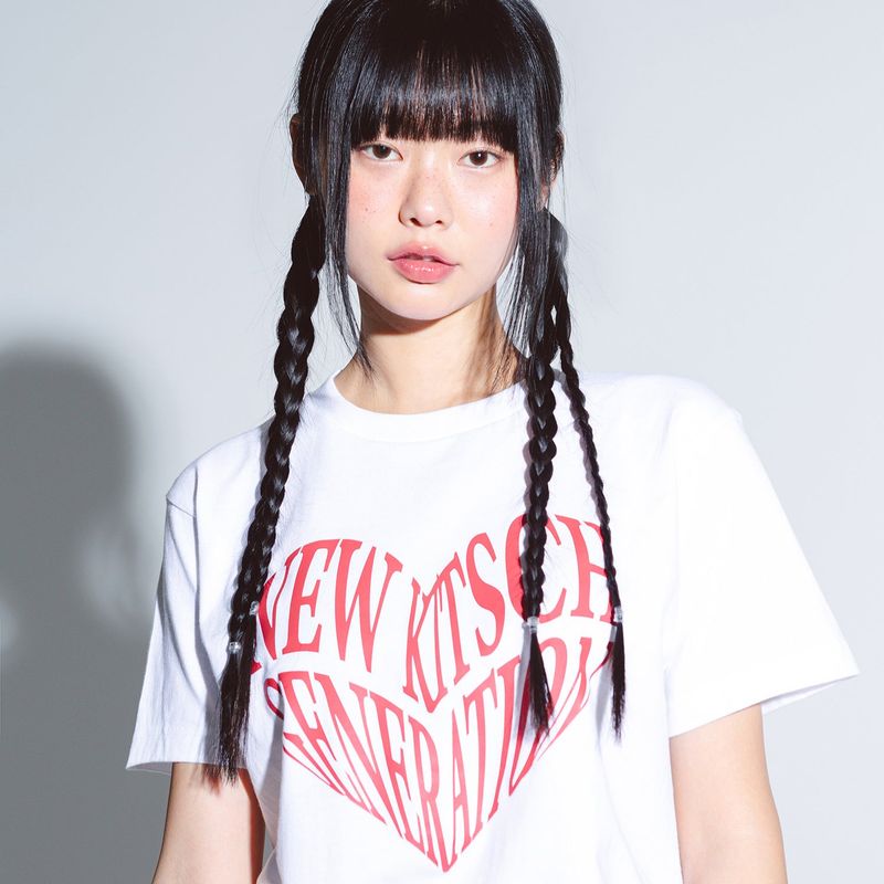 NEWKITSCH(ニューキッチジェネレーション)の「NKG HEART SHORT SLEEVE (WHITE)(Tops)」