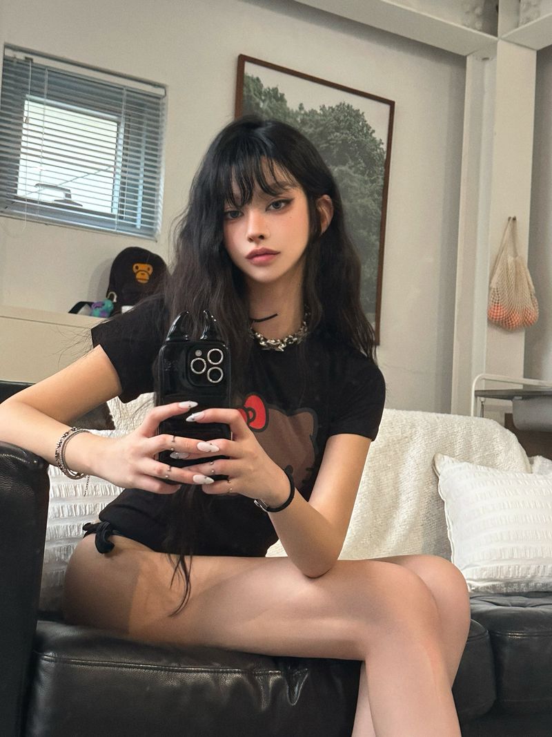 Kitty crop-T