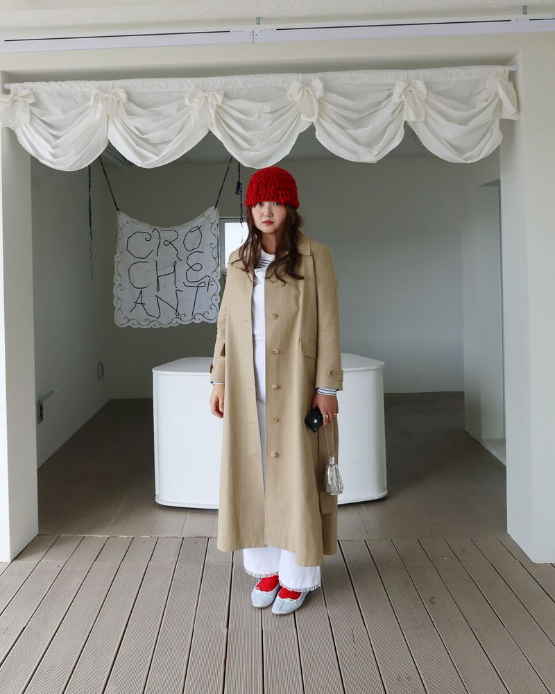 Shirring trench coat camel