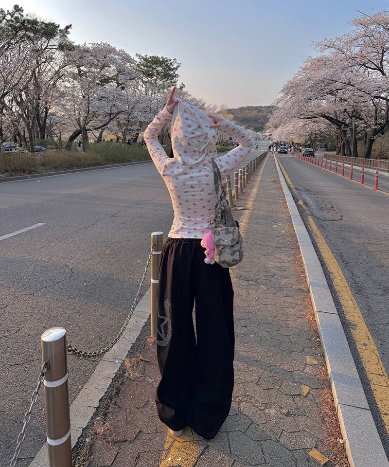 flower slim hood zip up (2colors)