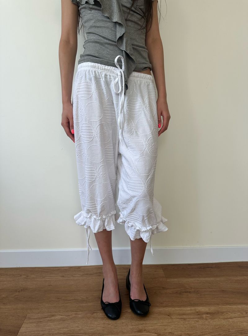 dot frill pants