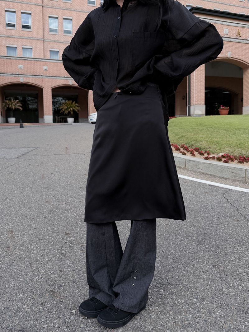WOOHWA(ウファ)の「 GLOSSY MIDI SKIRT(Skirts)」