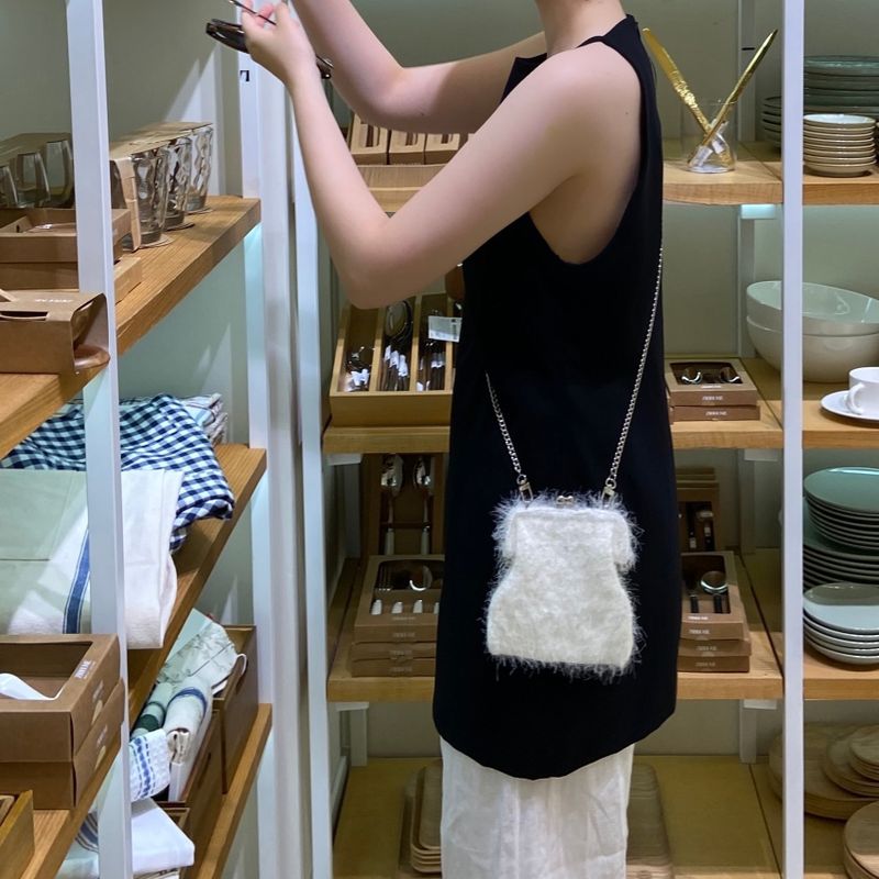[MADE] Étang Fluffy Bag