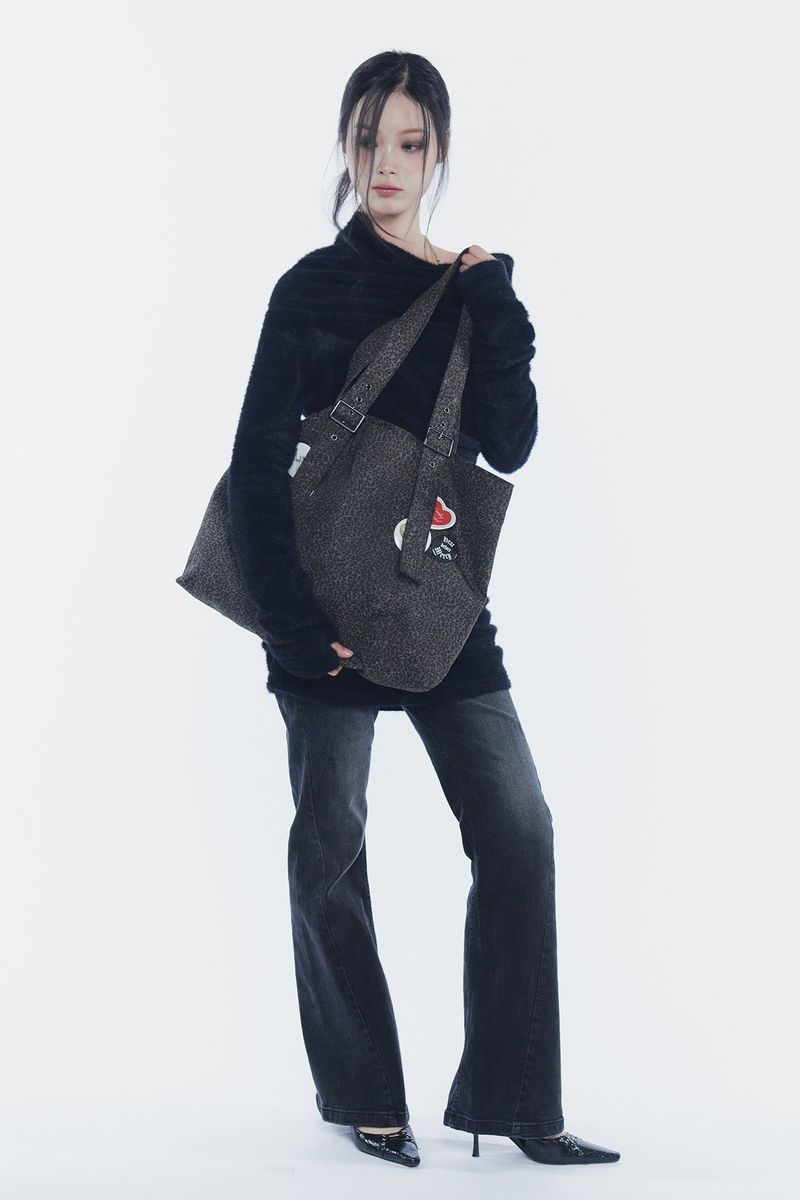 BELTED SHOULDER BAG leopard