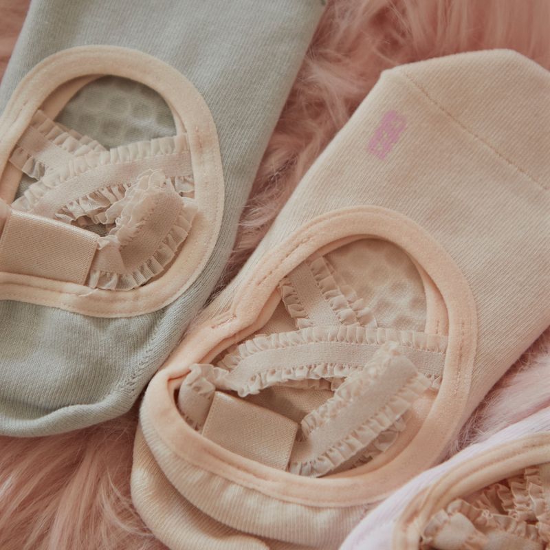 BALLET NON-SLIP SOCKS - 3 COLORS