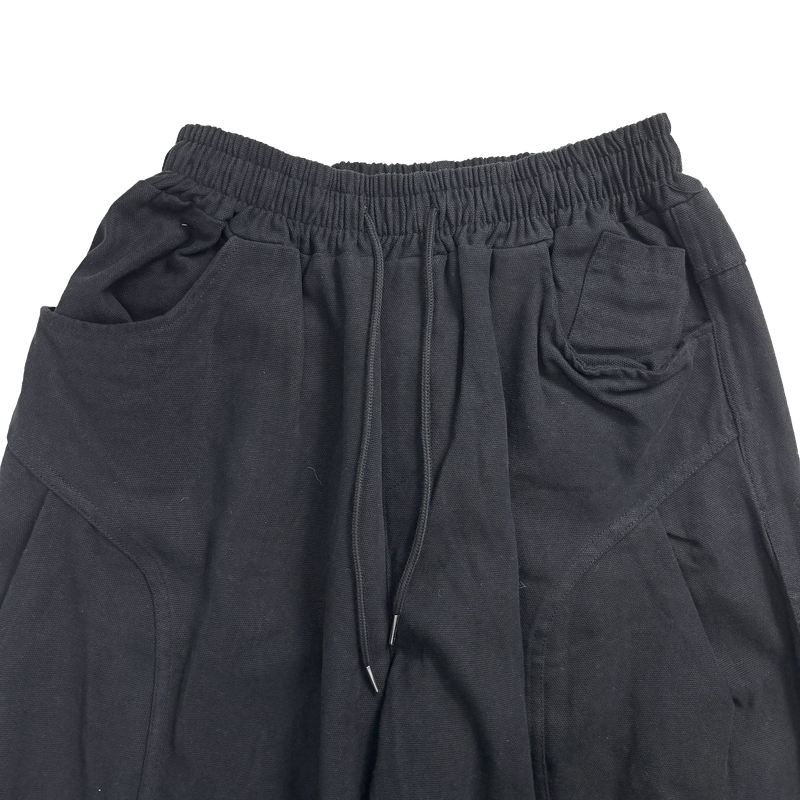 sleek line one-tuck pants