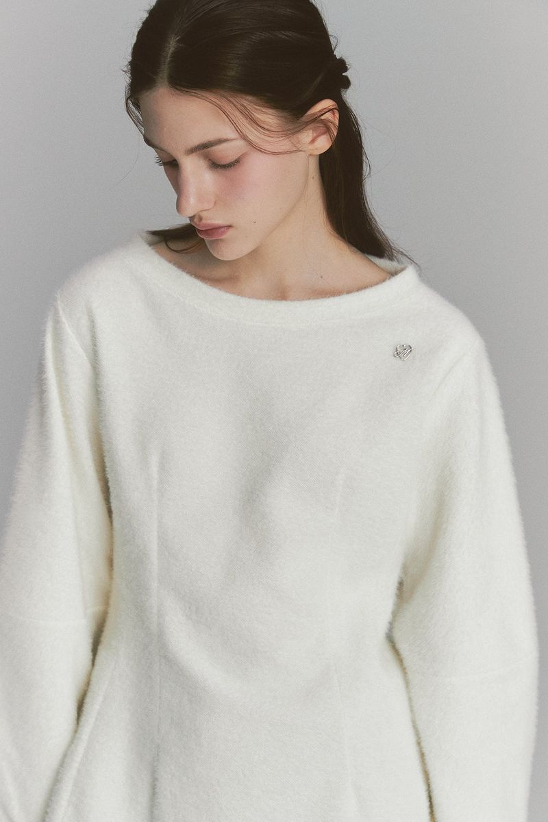 Angora Flare Sweatshirt Ivory