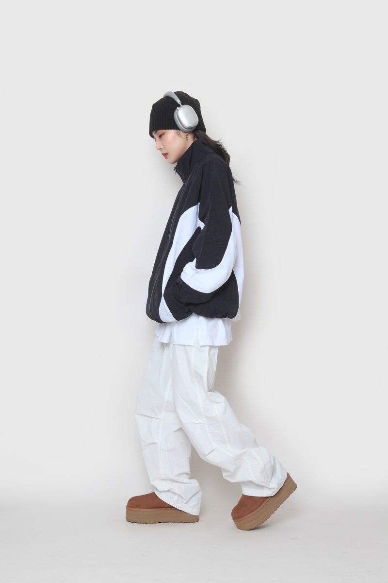 Wave Coloring Zip-Up