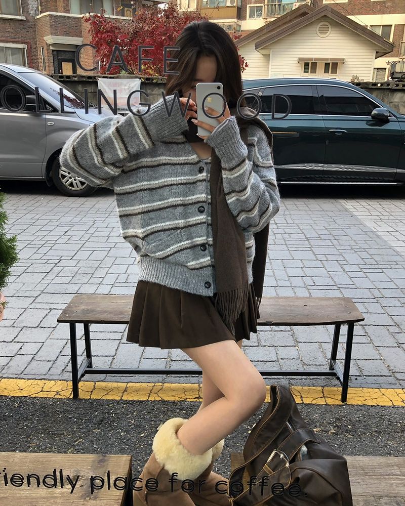 [ORIGINAL] Sand Stripe Oversized Wool Cardigan