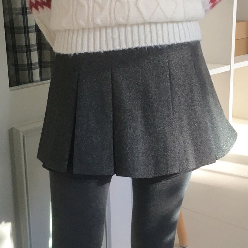Cheekn woolen pintuck mini skirt