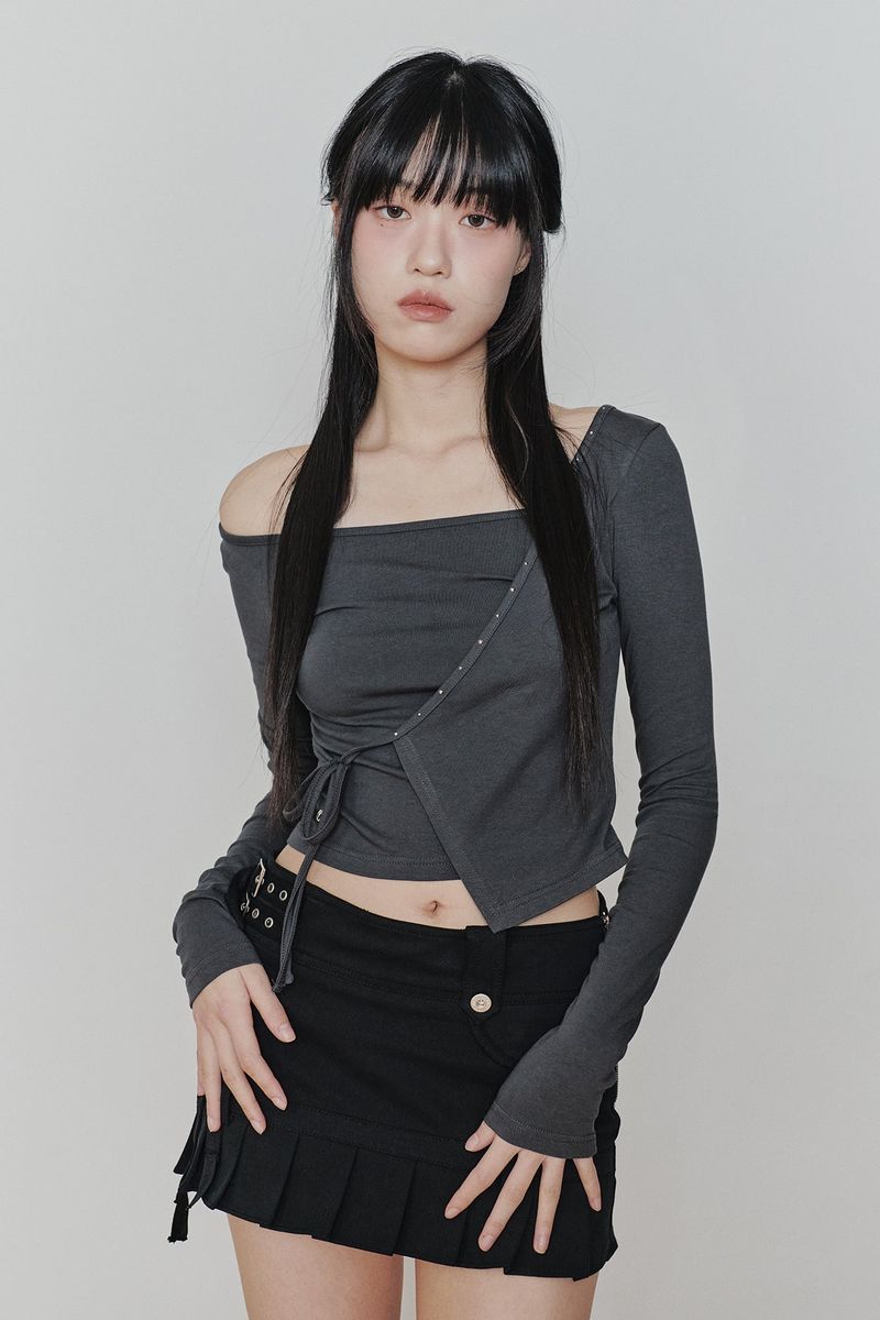 RUE BELTED MINI SKIRT black