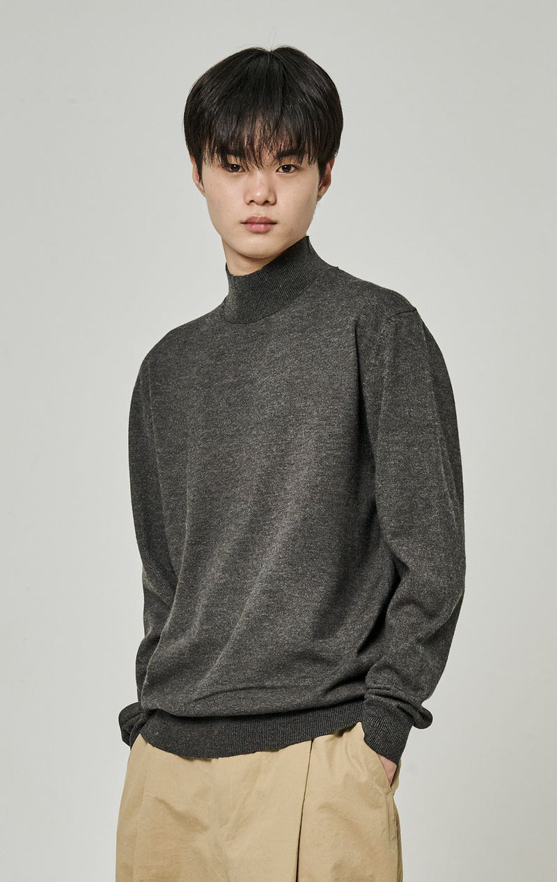 BASIC HALF POLA NECK KNIT