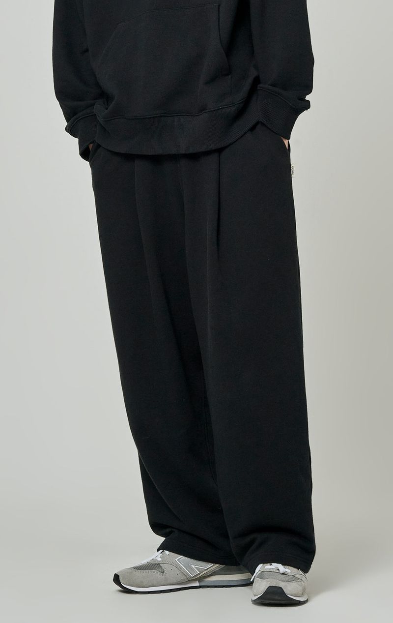 TRADCLUB(トラッドクラブ)の「GLASGOW TUCK FLEECE WIDE PANTS(Pants)」