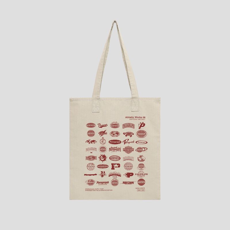 PARAGRAPH（パラグラフ）の「ARCHIVED LOGO BAG（Bags）」