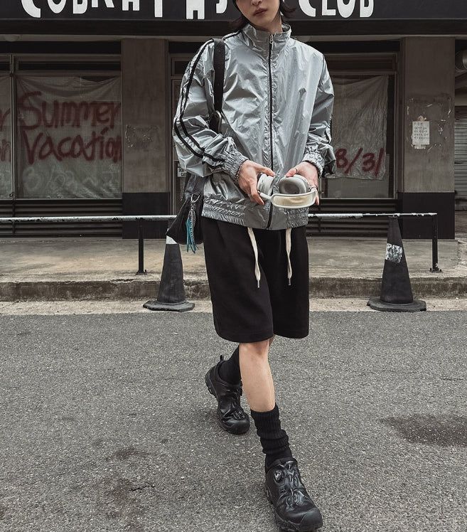 Growing taping track jacket