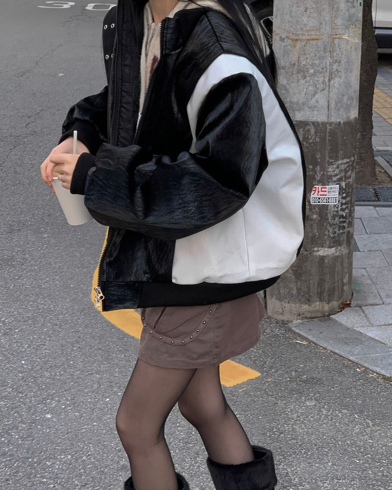 Y2K stud cargo skirt