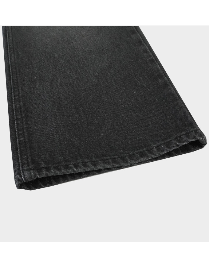 Seoungsu sand washing black denim