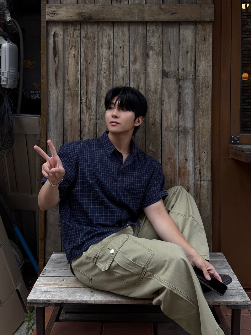Down pigment dining cargo pants