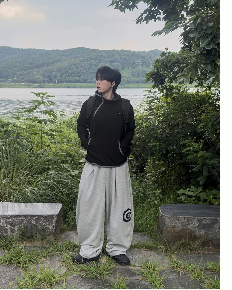 Terne ribbed diagonal zipper hoodie