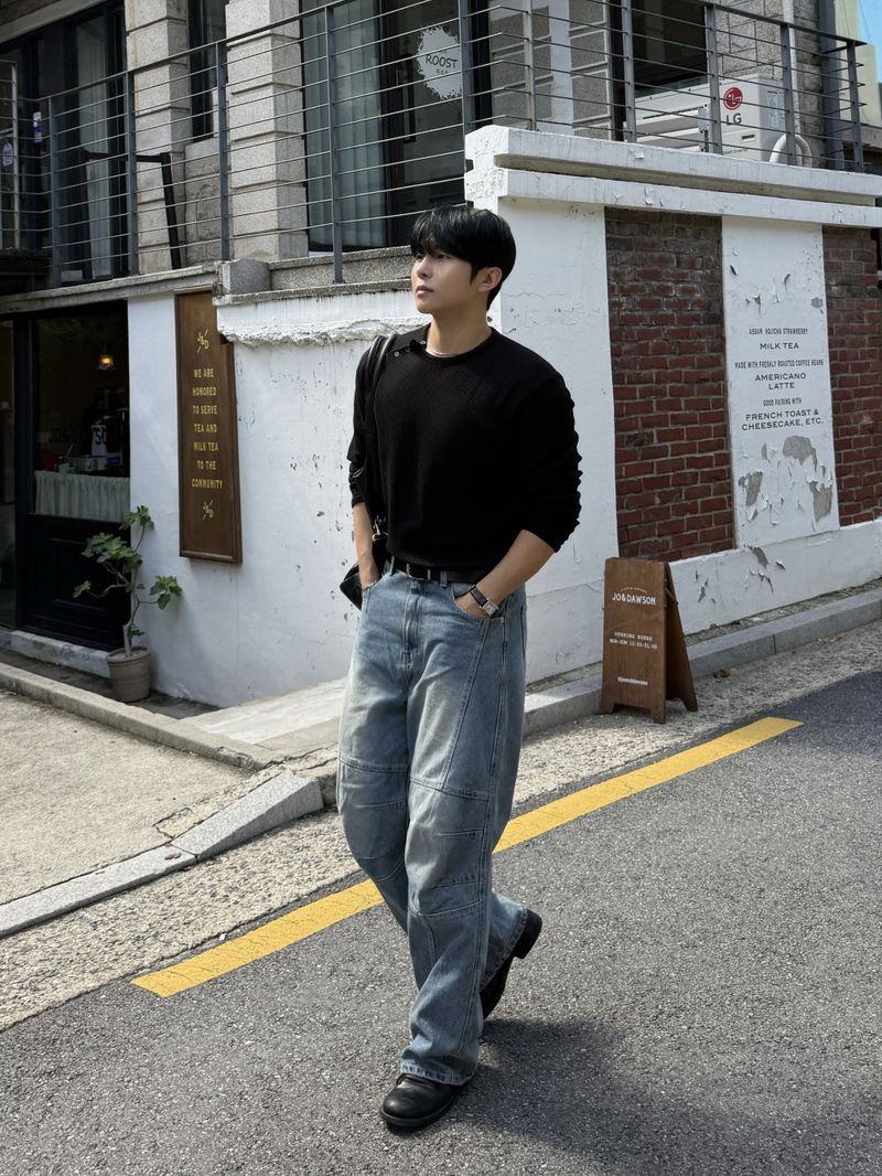 Waffle diagonal button crop long-sleeve t-shirt