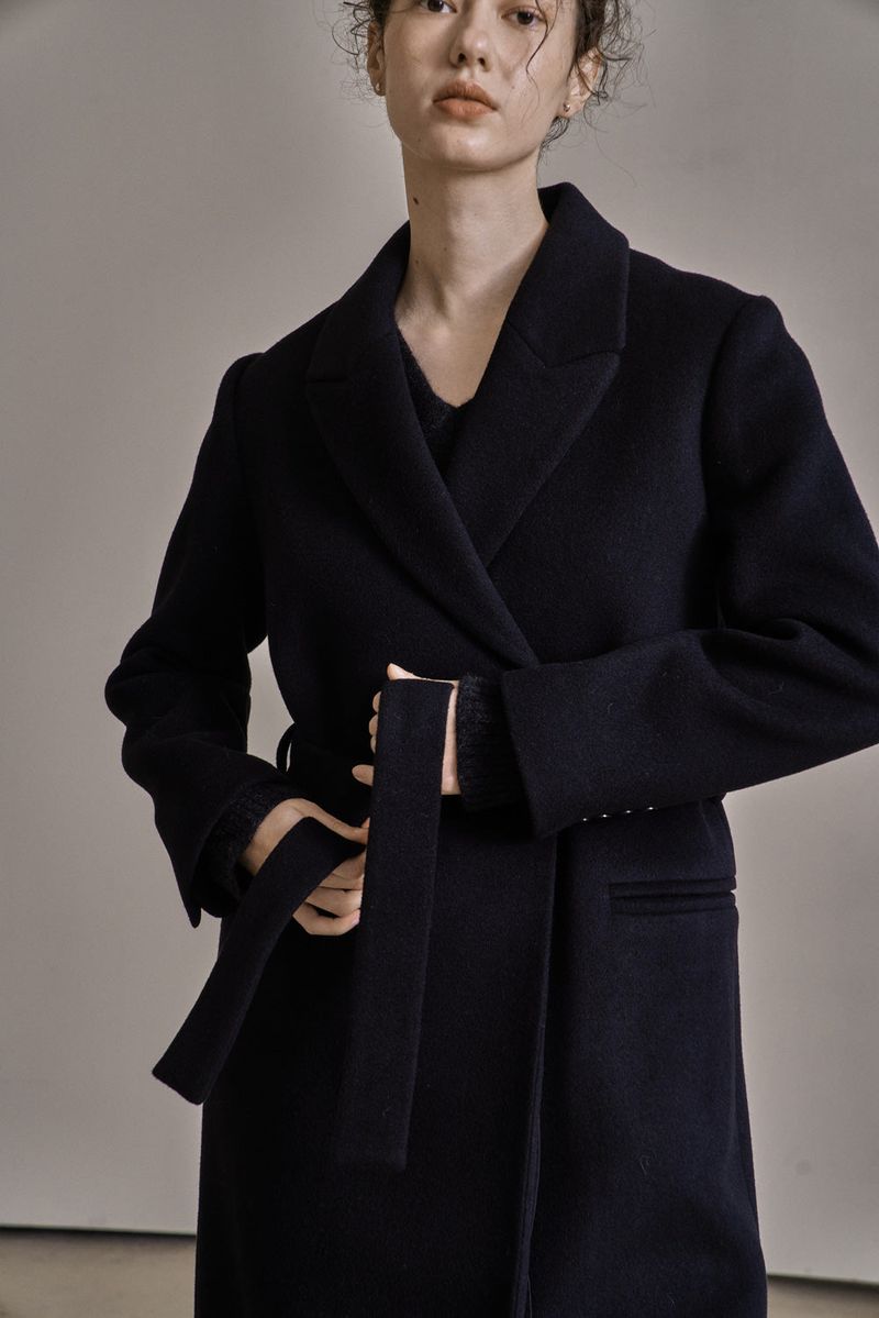 ASYM COAT_BLACK