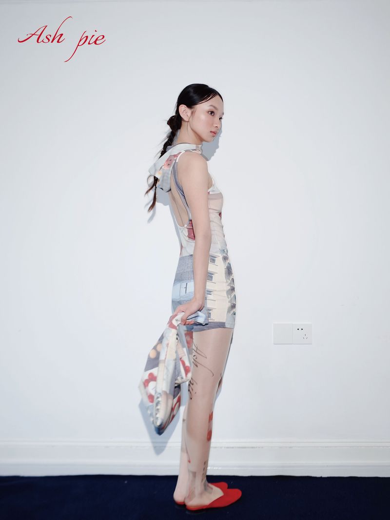 Printed backless dress