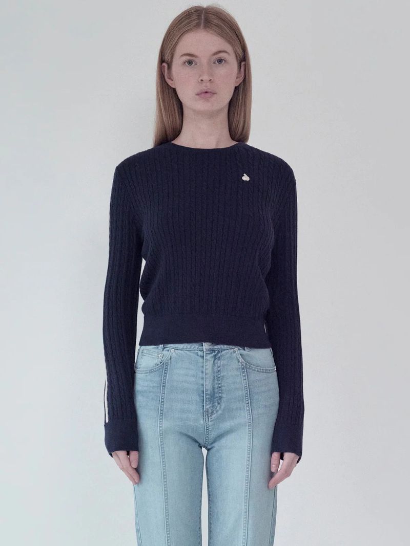 KIRSH（キルシー）の「KIRSH PLAIN LINE POINT CABLE KNIT - DARK NAVY   （Tops）」