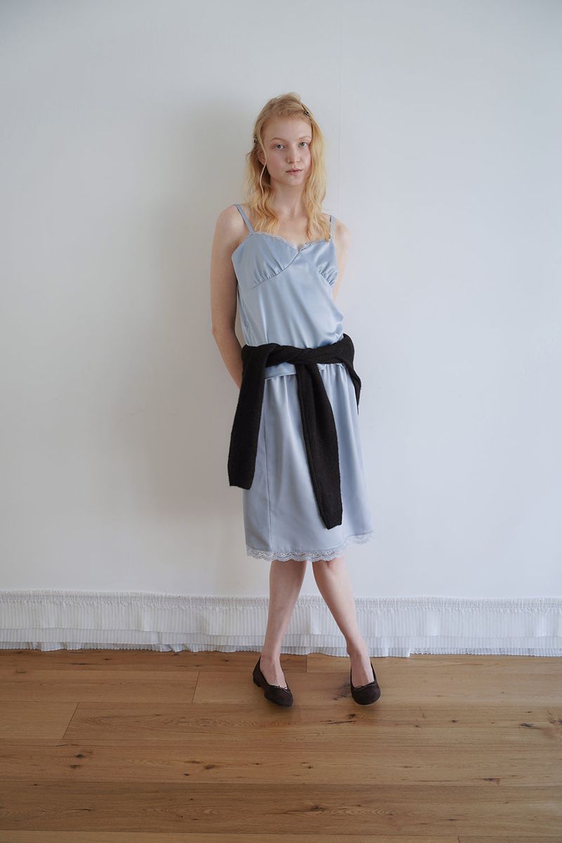 Satin lace top_skyblue