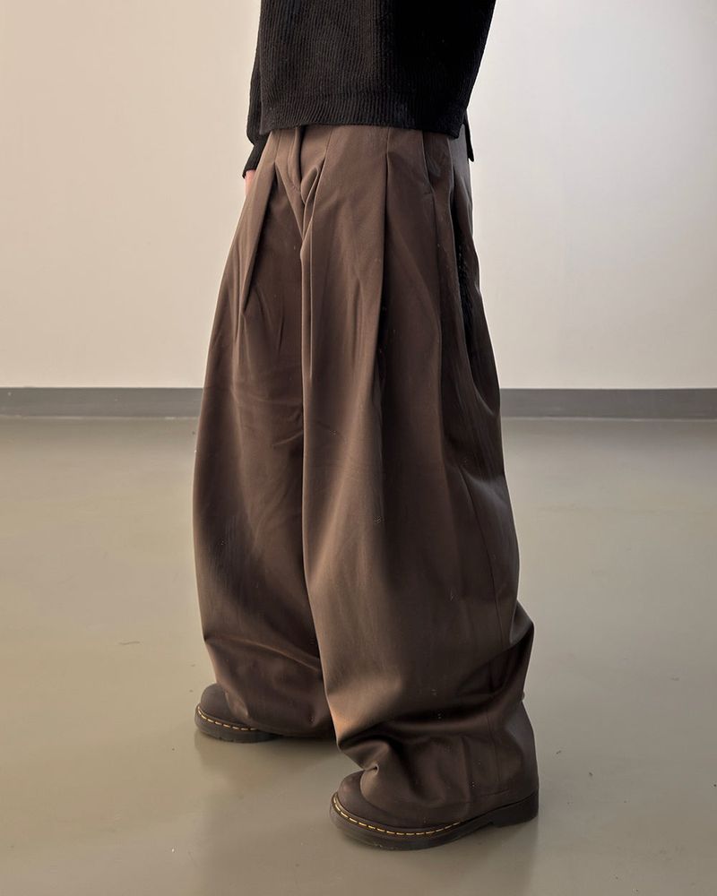 Worvel Wool Wide Pintuck Slacks