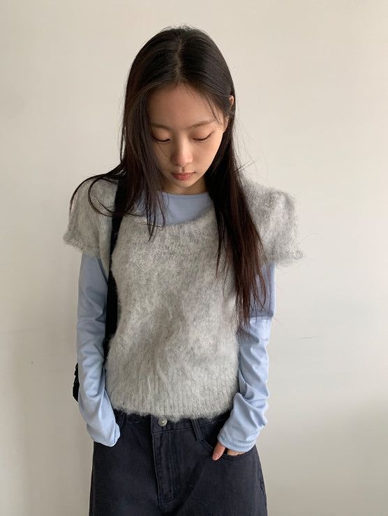 Sbit Round Hairy Short Sleeve Knit