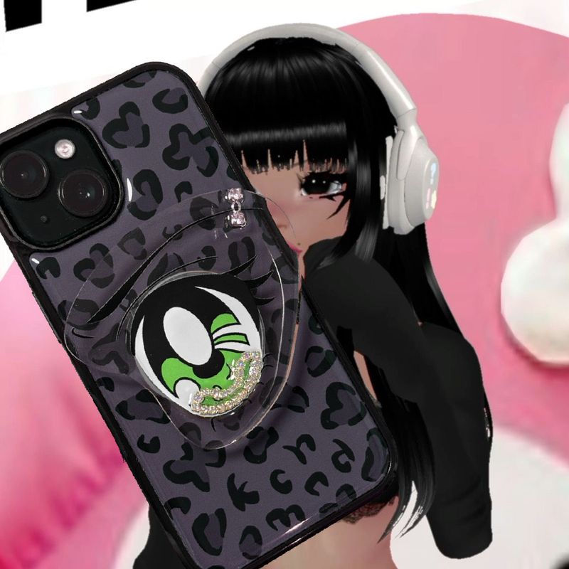kchmnd（キッチマインド）の「キッチュレオパードフォンケース (グレー/マグセーフ)（スマホグッズ/小物）」