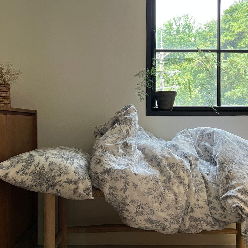 museonghwa（ムソンファ）の「sean duvet cover (QK/200x230cm)（Fashion Accessories）」